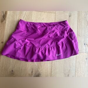 Nike Women's Magenta Sports Skort